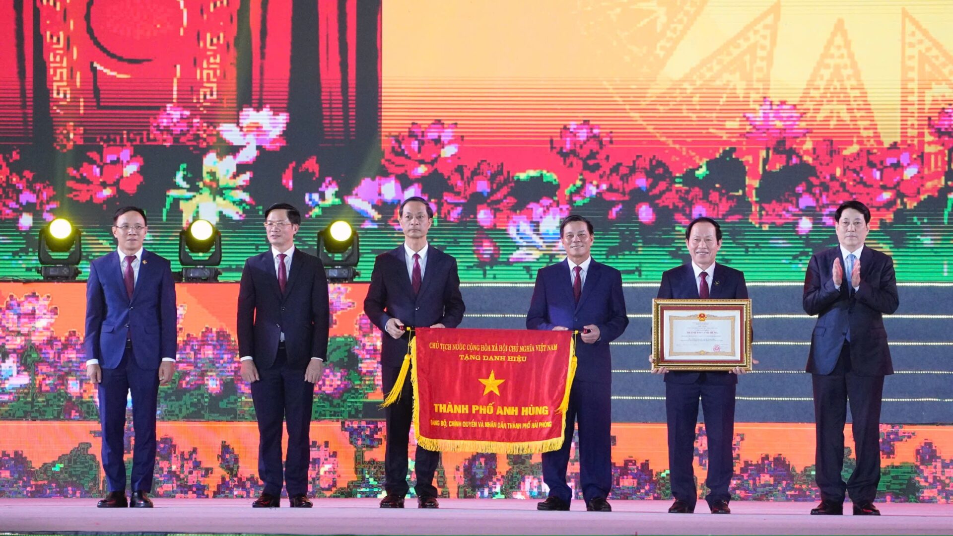 Xây dựng Hải Phòng hiện đại, sánh vai với các đô thị tiêu biểu của châu Á - 1