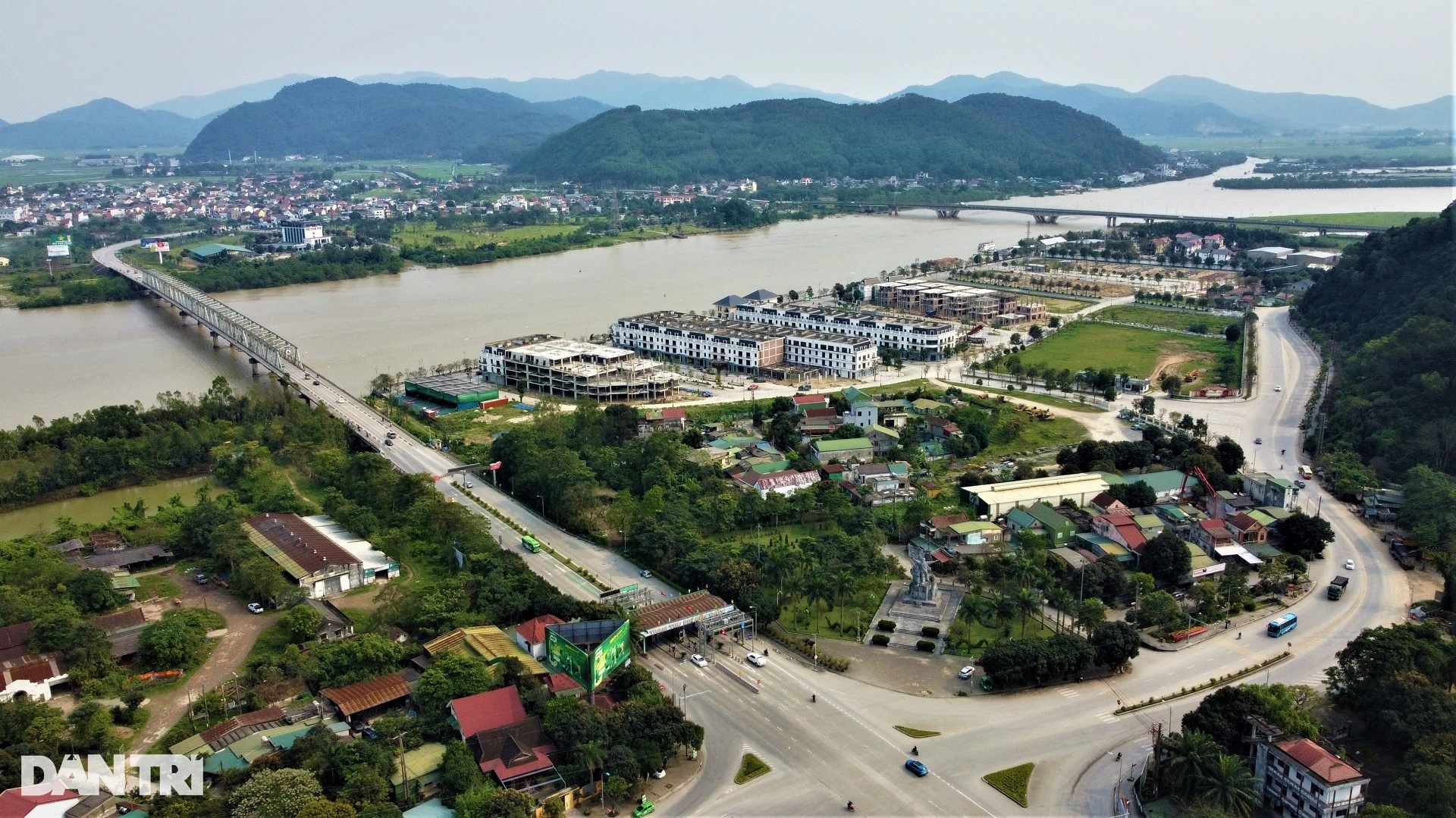 5 cây cầu bắc qua một dòng sông chạy dọc tỉnh rộng nhất Việt Nam - 1 5 cây cầu bắc qua một dòng sông chạy dọc tỉnh rộng nhất Việt Nam - 1
